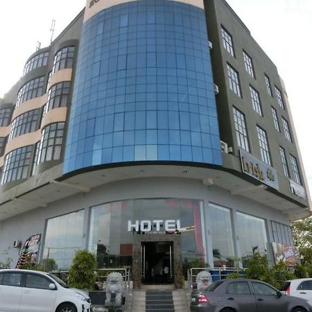 Paragon City Hotel Ipoh Exteriör bild